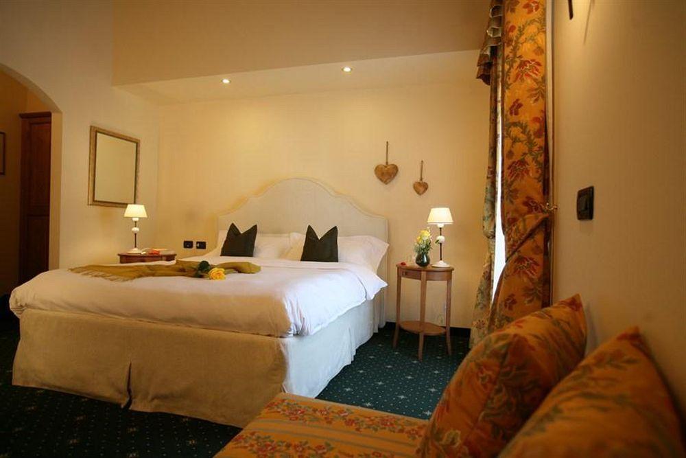 Hotel Garni Carpe Diem Виго ди Фаса Екстериор снимка